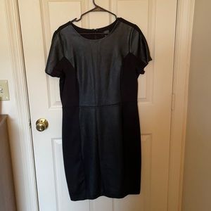 The Limited sheath with leather.